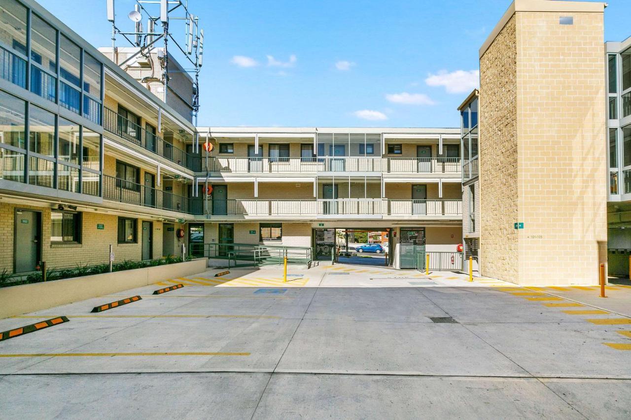 Quality Inn Sunshine Haberfield Sydney Exterior photo